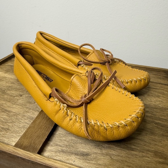 Minnetonka Double Softsole Moccasin Slipper - Picture 2 of 11